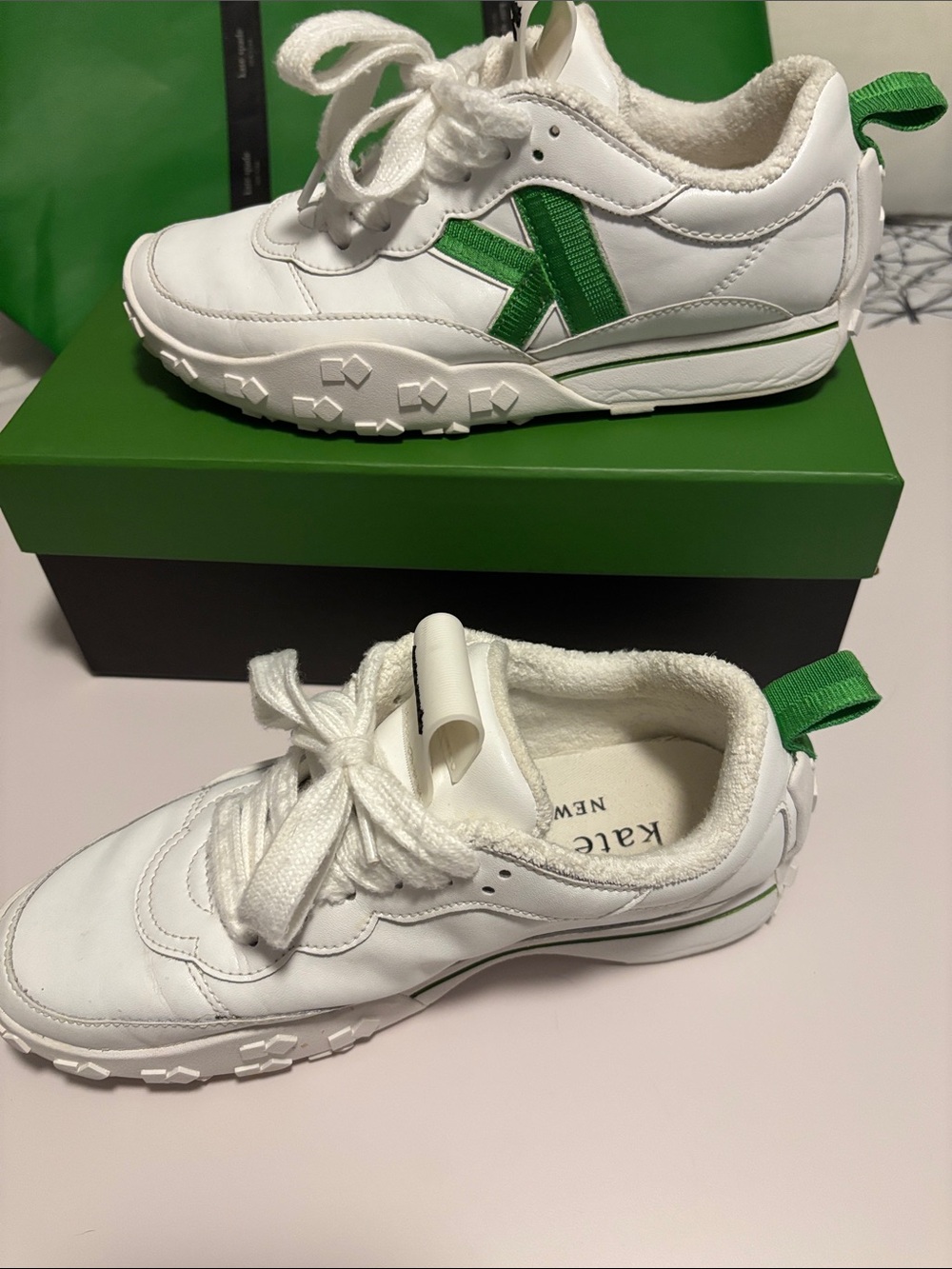 Kate Spade k as in Kate runner - Picture 9 of 16